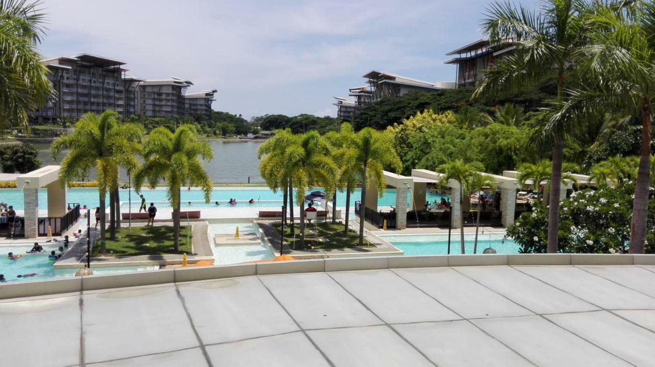 Lagoon View Family Suite In Pico De Loro Cove, Насугбу Екстер'єр фото